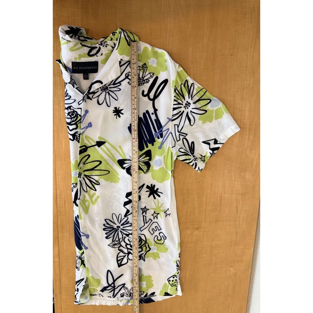 No boundaries, Men’s Hawaiian short sleeve button down shirt Whi/Grn/Blk - S